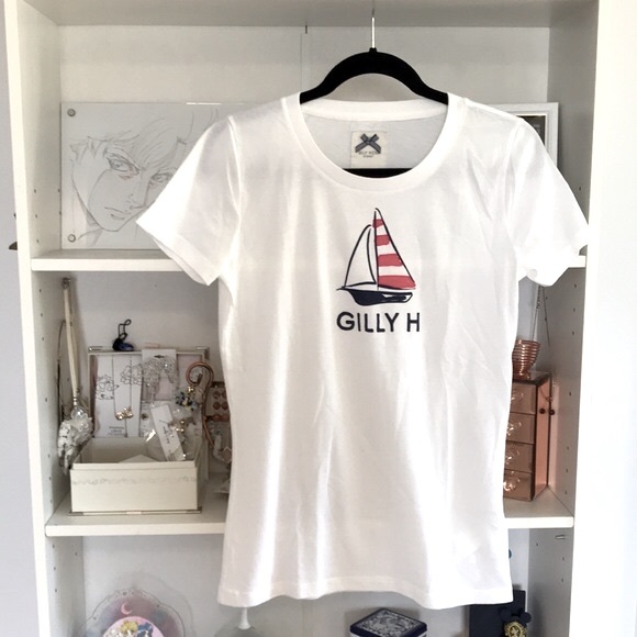 GILLY HICKS Bundle of 3 Tops - Picture 2 of 16